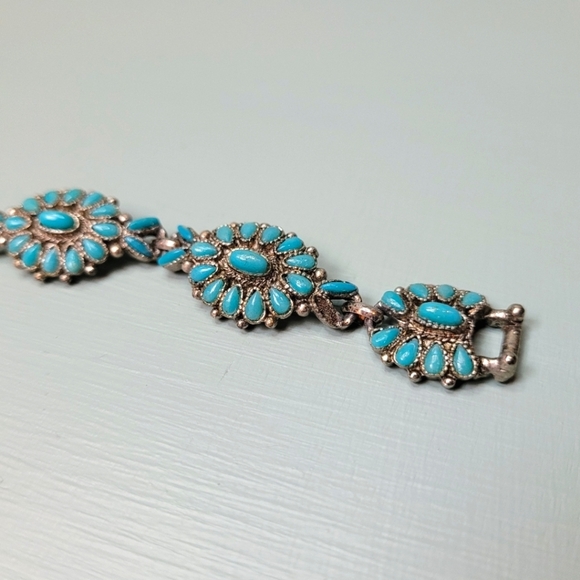 Princess Cuff Turquoise Colored Bracelet - Picture 7 of 8